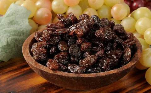 قیمت خرید کشمش قرمز + فروش ویژه
